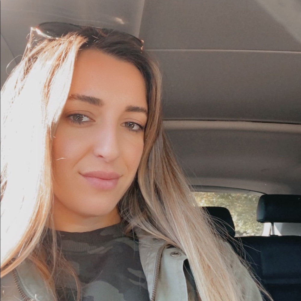 Meet your Posher, Irena